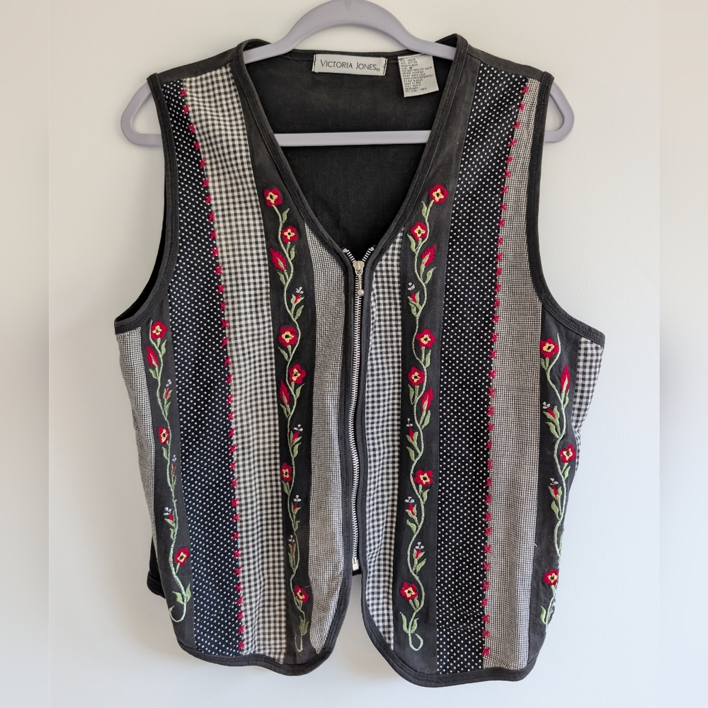 Victoria Jones Black and White Embroidered Vest